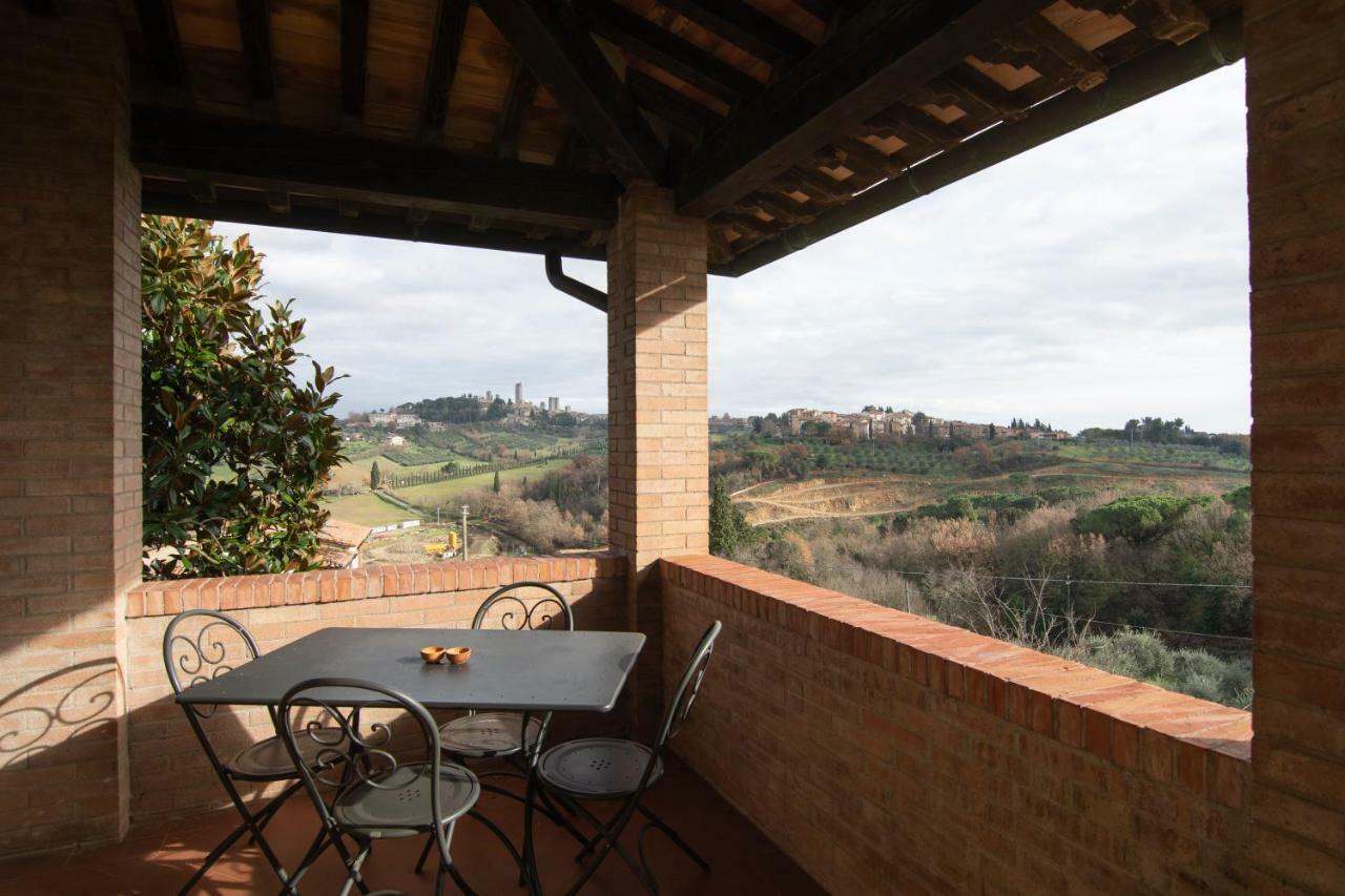 Agriturismo Raccianello San Gimignano Exterior photo